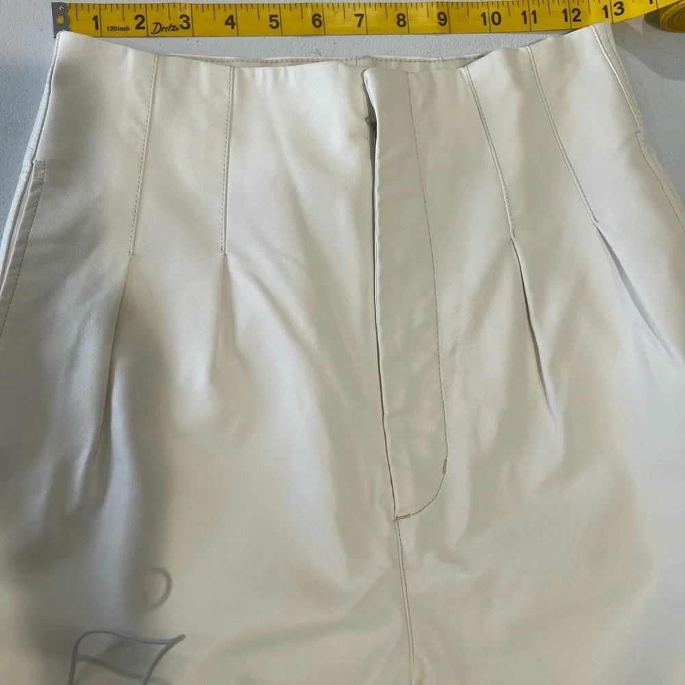 Free People Cream High-Waisted Trousers faux leather Sz 4 - Picture 5 of 9